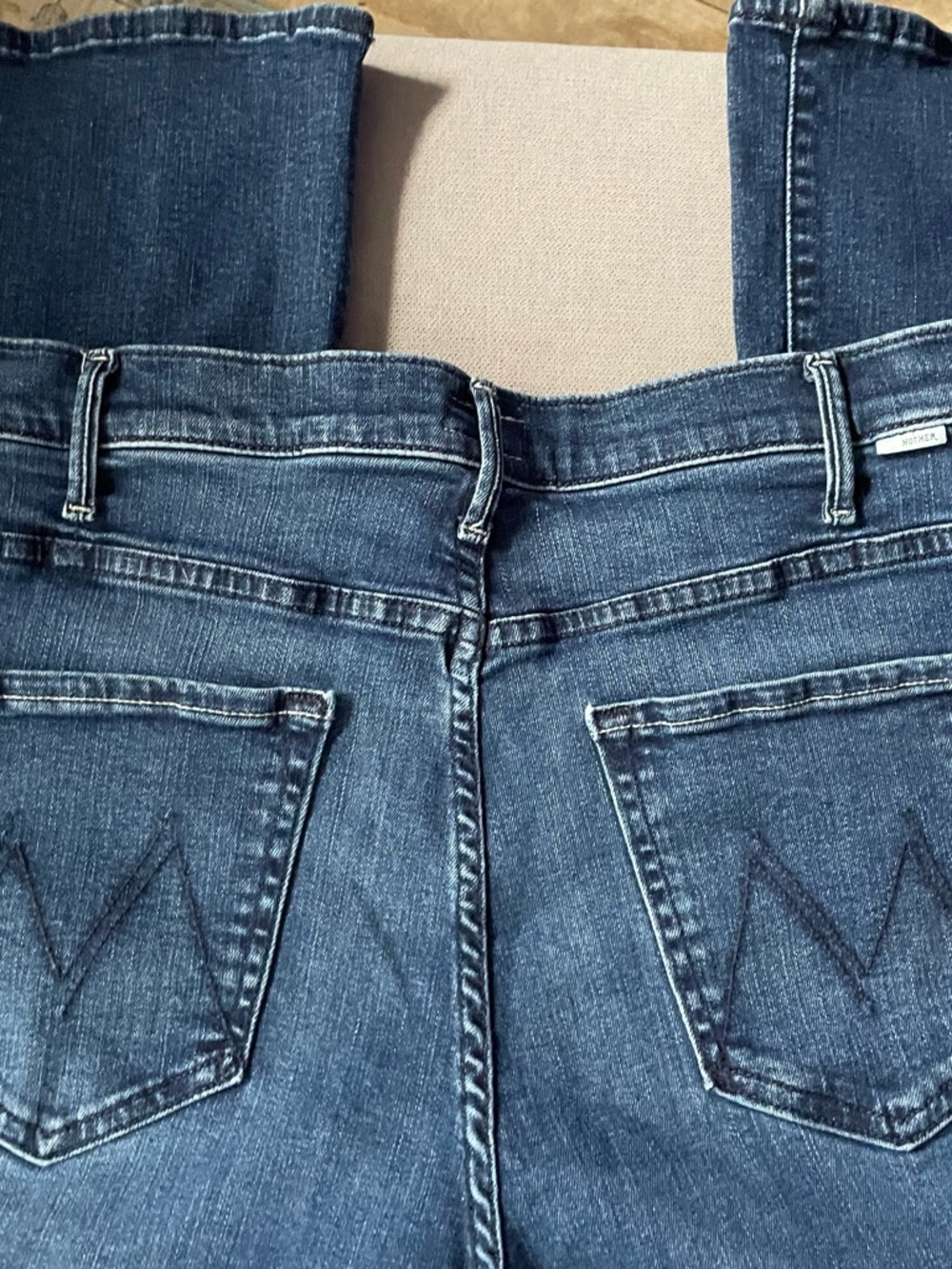 MOTHER Straight Leg ankle Jeans in Medium Blue Wash Hustlers